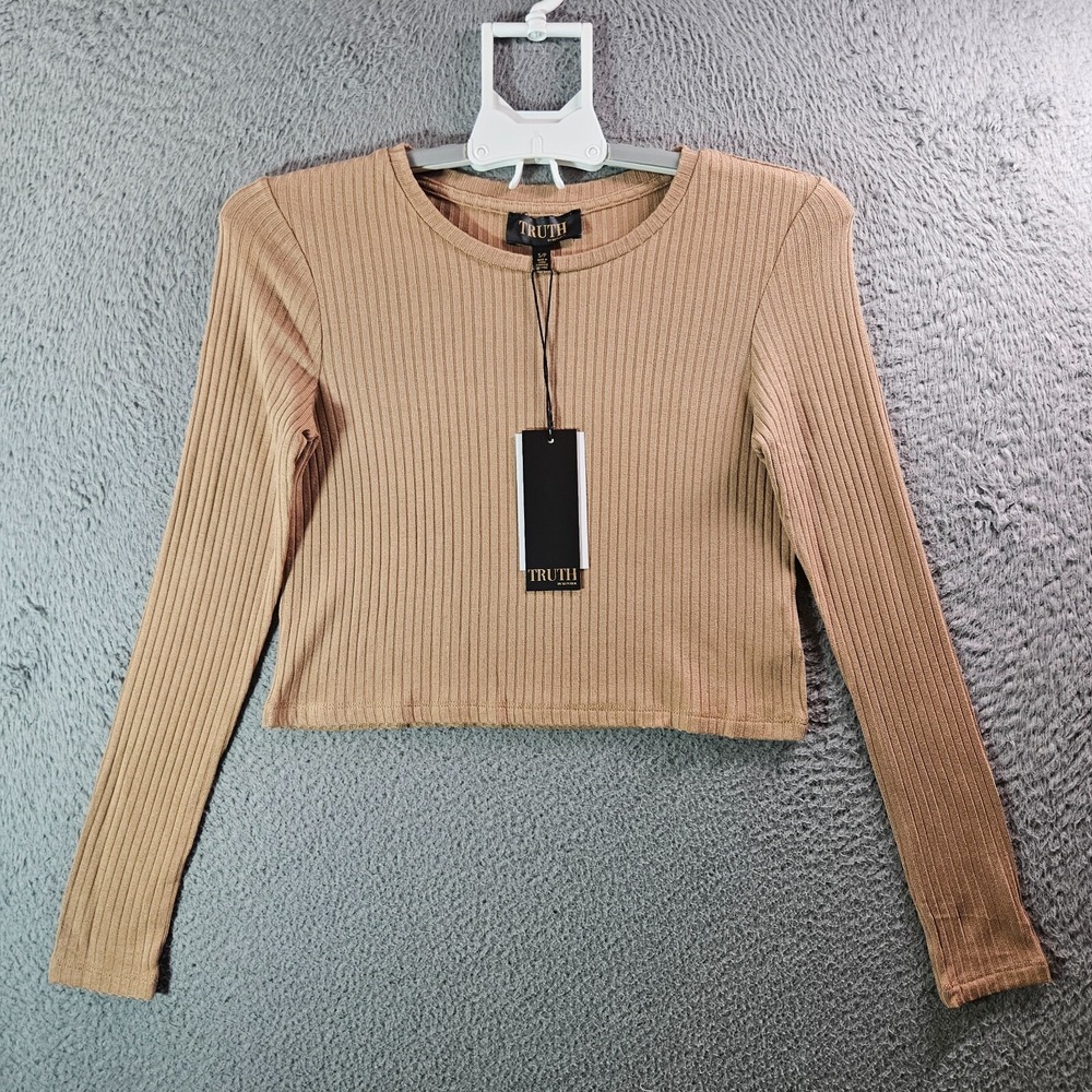 NWT Truth by Republic Cropped Tee Top Women Small Long Sleeve Light Brown